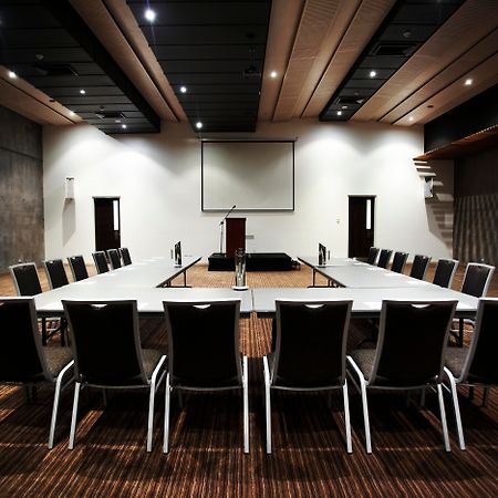 เปปเปอร์ นูซา รีสอร์ตแอนด์วิลลา Hotel นูซาเฮดส์ ภายนอก รูปภาพ The boardroom