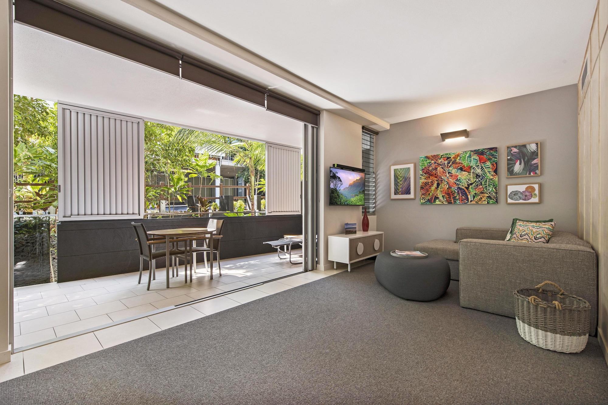 เปปเปอร์ นูซา รีสอร์ตแอนด์วิลลา Hotel นูซาเฮดส์ ภายนอก รูปภาพ The interior of a typical apartment