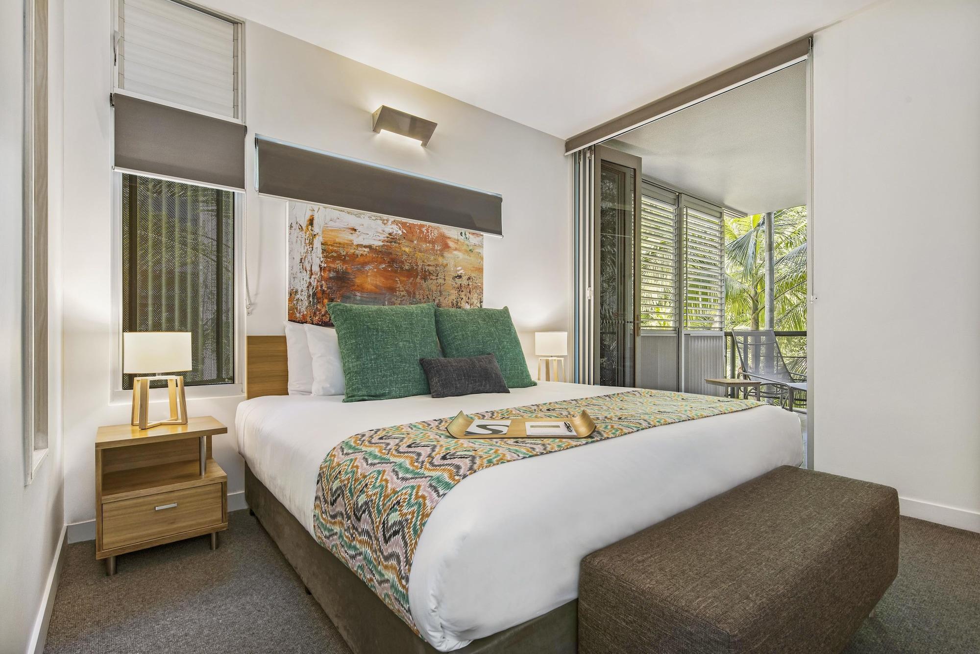 เปปเปอร์ นูซา รีสอร์ตแอนด์วิลลา Hotel นูซาเฮดส์ ภายนอก รูปภาพ A bedroom at the Mantra on Lake