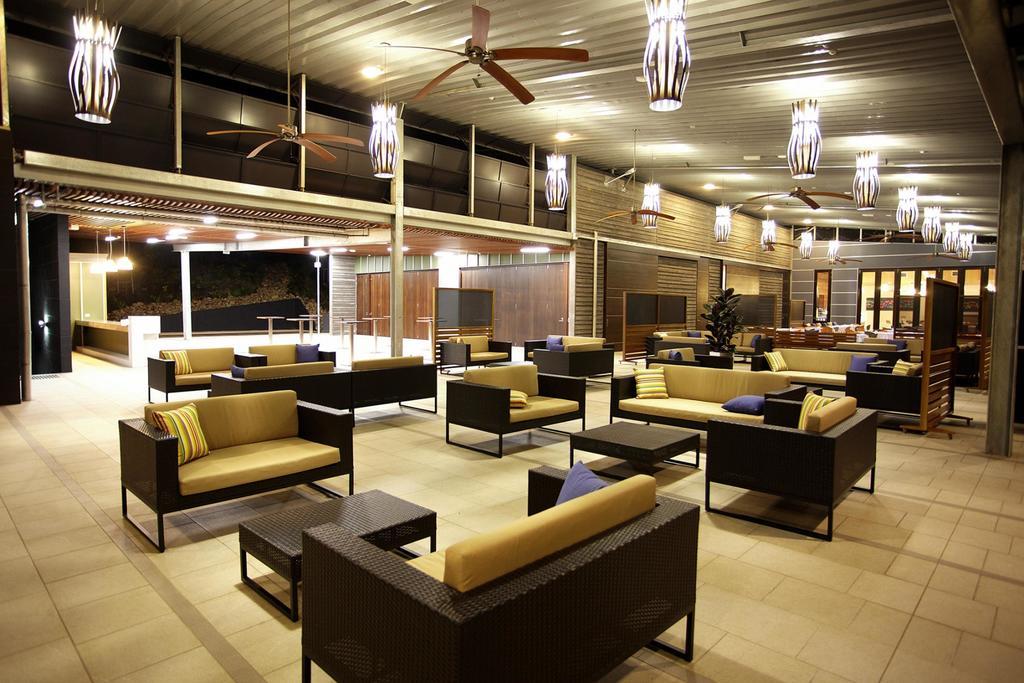 เปปเปอร์ นูซา รีสอร์ตแอนด์วิลลา Hotel นูซาเฮดส์ ภายนอก รูปภาพ The Royal Orchid Center