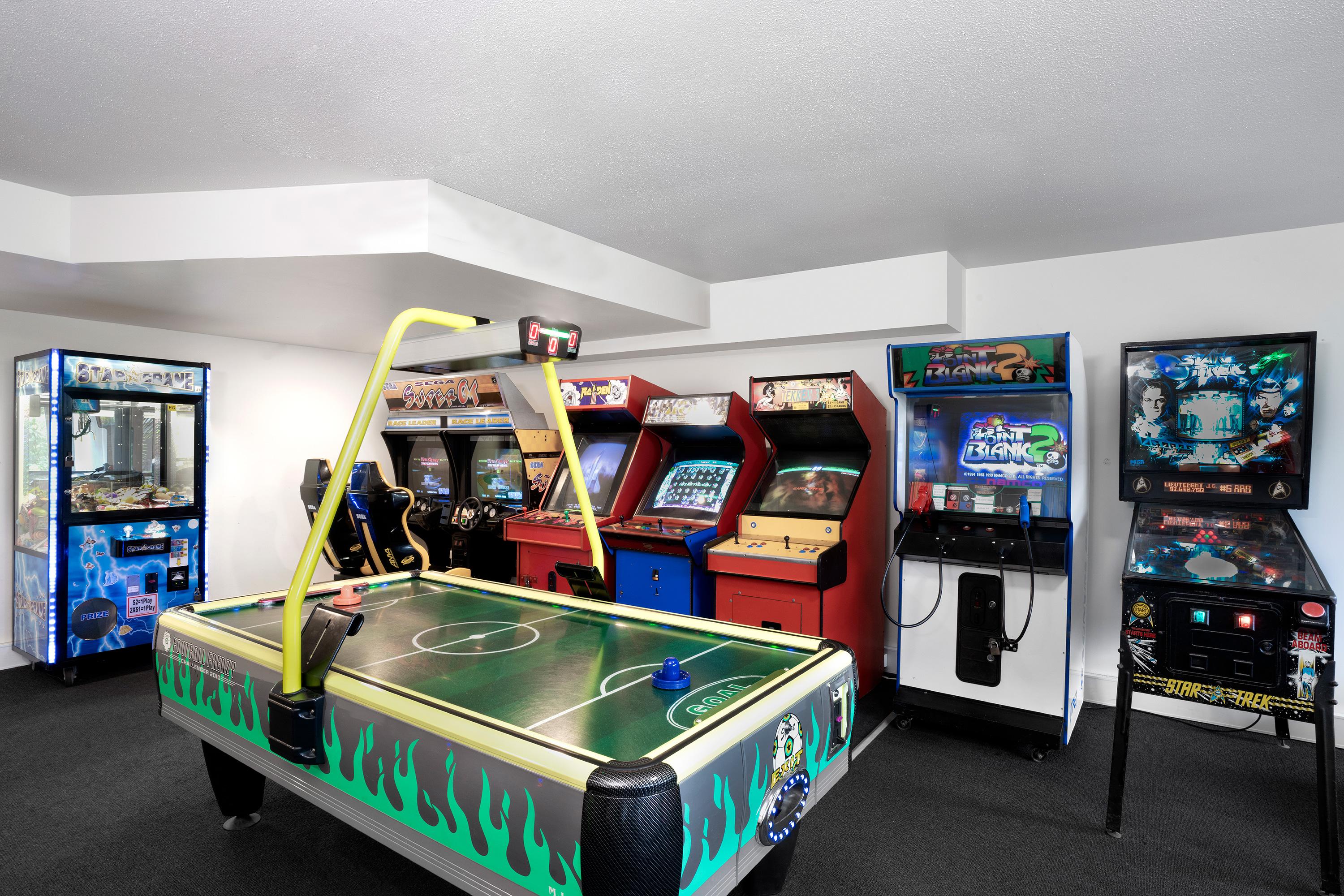 เปปเปอร์ นูซา รีสอร์ตแอนด์วิลลา Hotel นูซาเฮดส์ ภายนอก รูปภาพ A typical air hockey table