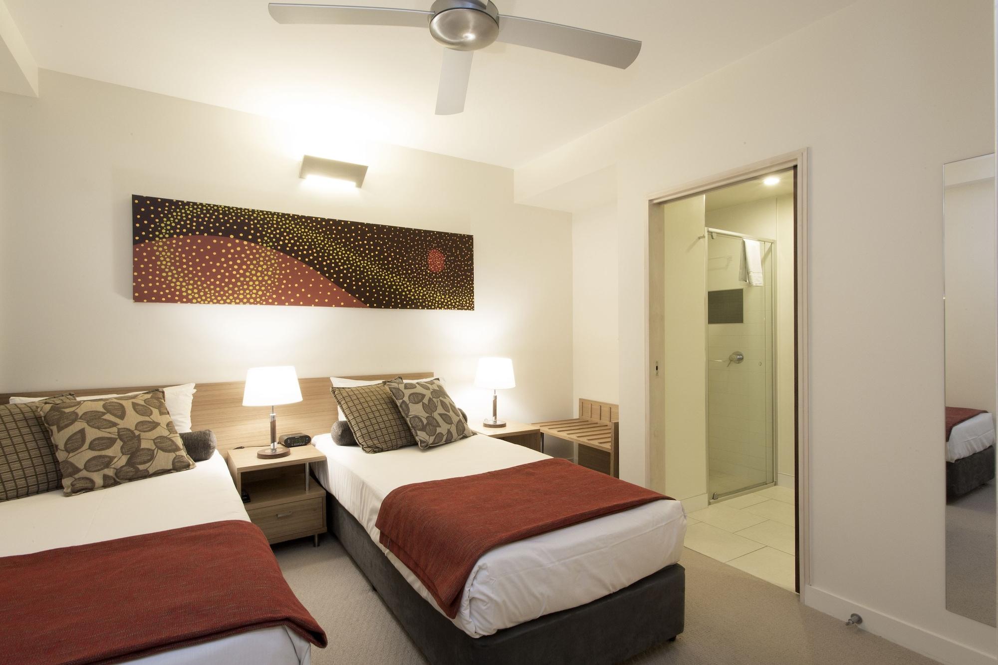 เปปเปอร์ นูซา รีสอร์ตแอนด์วิลลา Hotel นูซาเฮดส์ ภายนอก รูปภาพ A bedroom at the Mantra on Lake